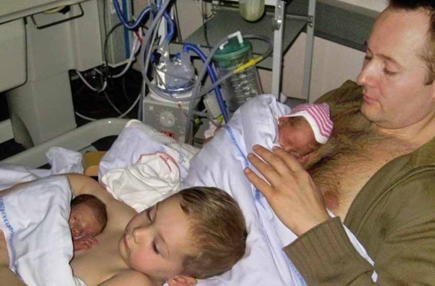  Топлата връзка „кожа до кожа“ между баща и син с недоносени близнаци стана вирусна!: Вижте снимките и разберете всички подробности!