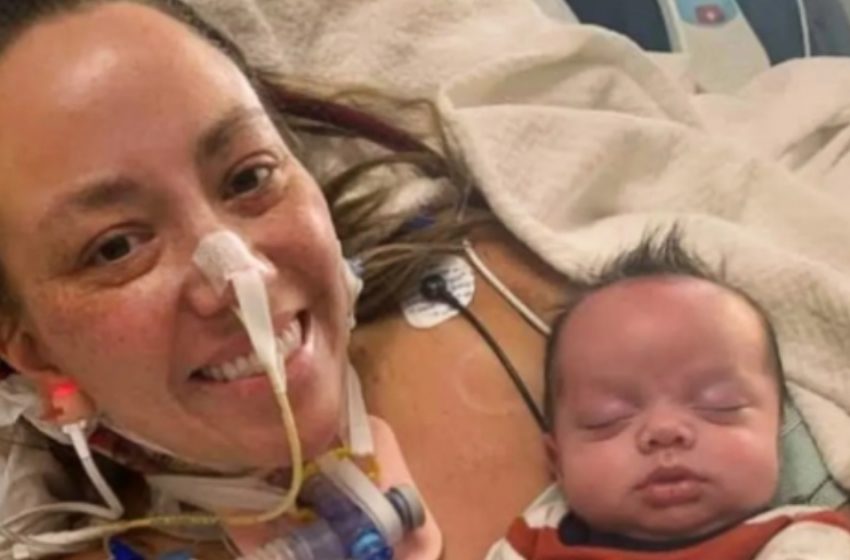  Съпругът отказва да прекрати животоподдържащата терапия на жена си след спешно секцио — Месеци по-късно тя чудодейно се събужда и се среща с бебето си!